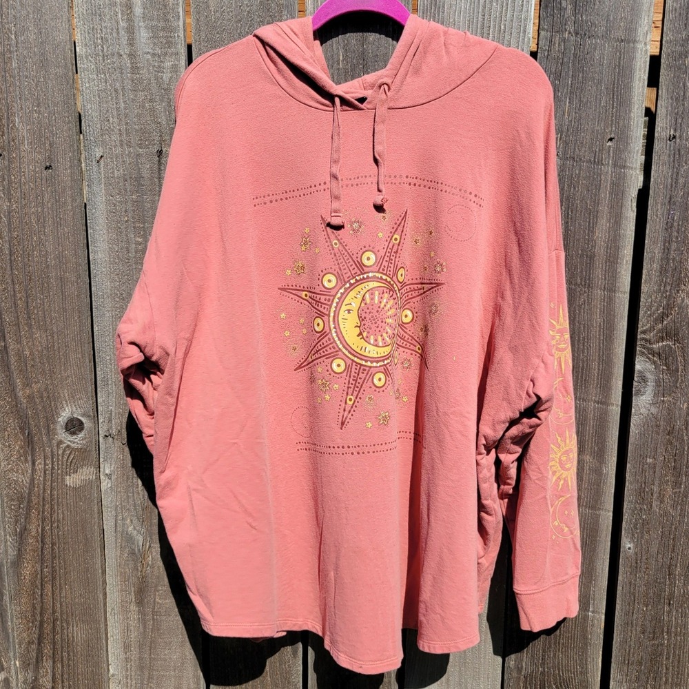 Torrid Celestial Sun Moon Graphic Hoodie Terracotta Orange Plus Size 4 4X